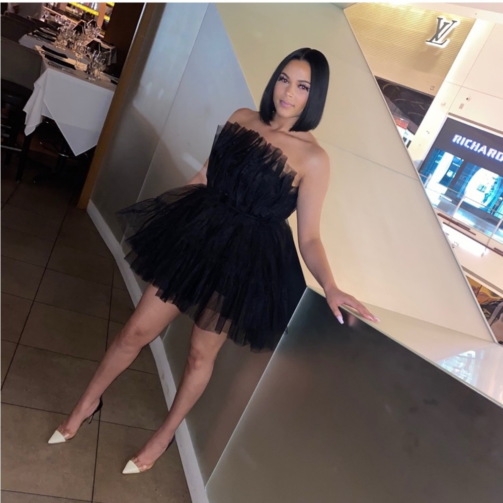 Elegant Black Tulle Mini Dress